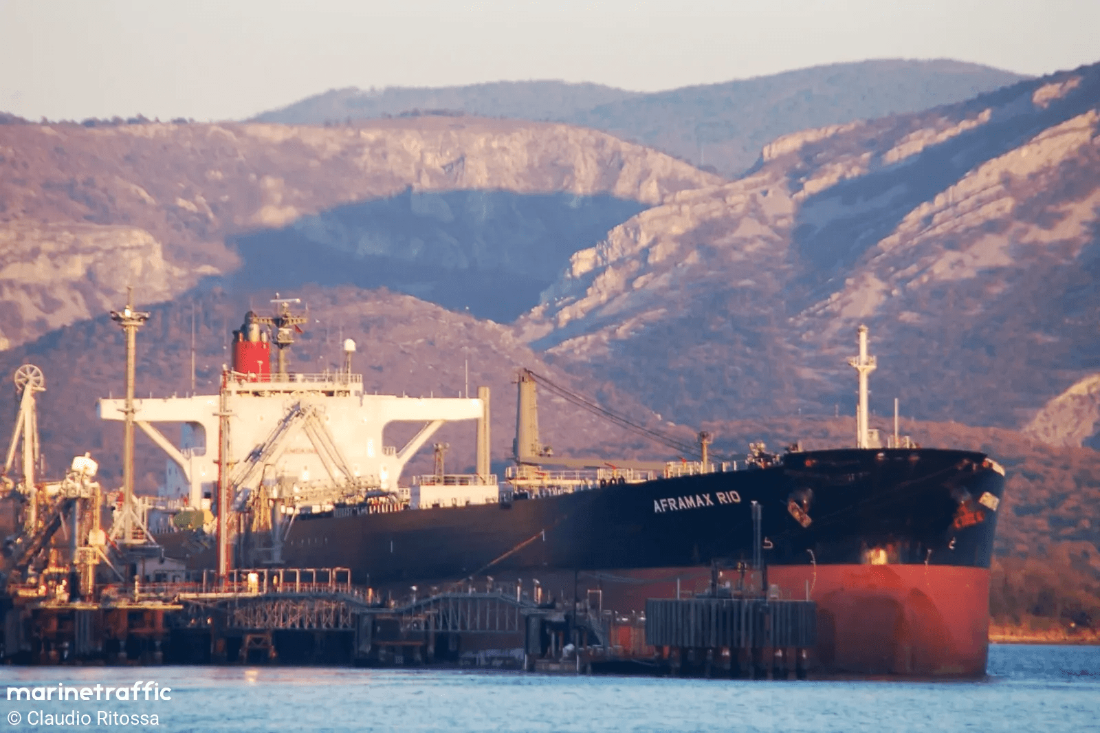 Vessel AFRAMAX RIO.