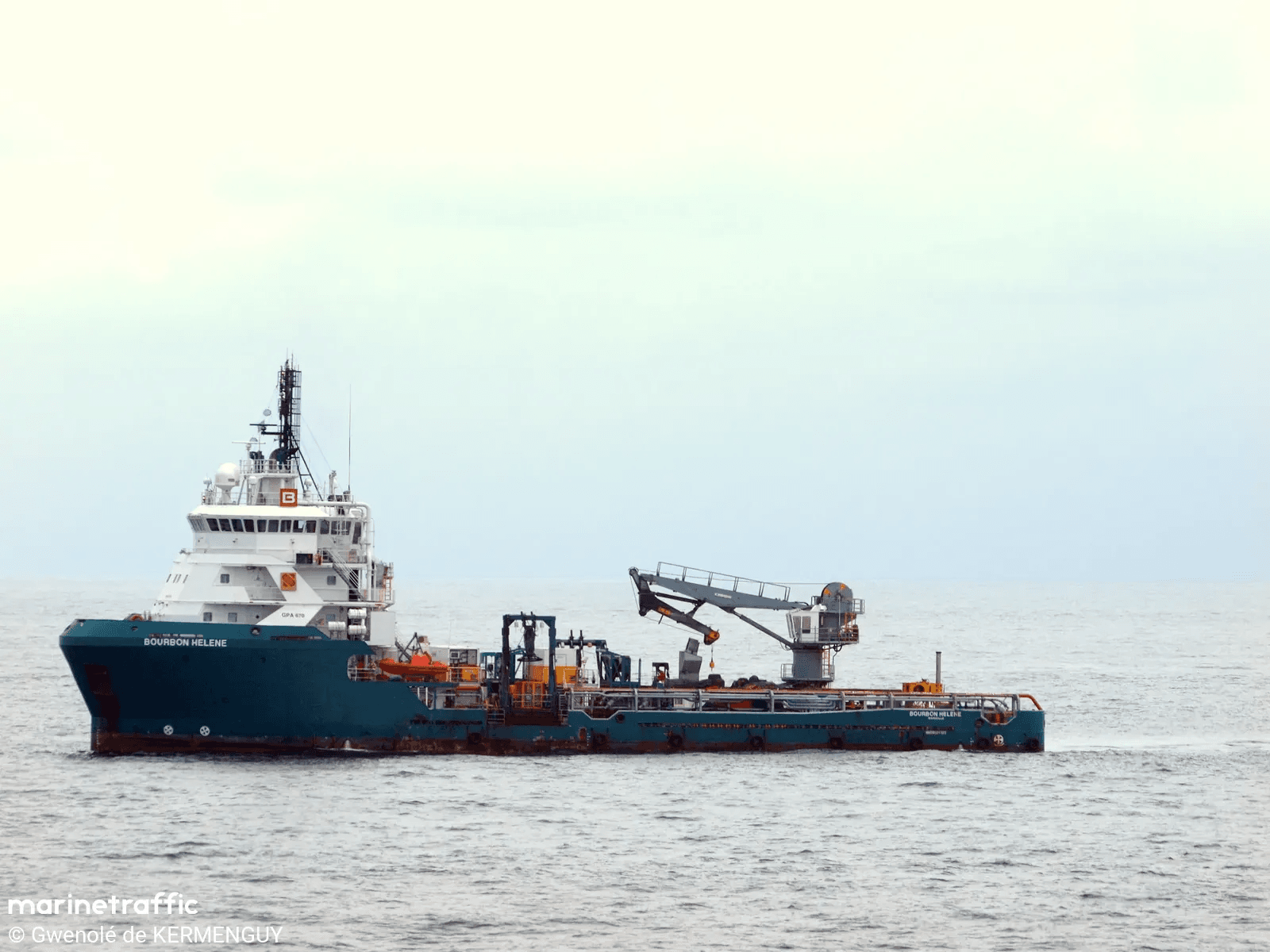 Vessel AM PIONEER.