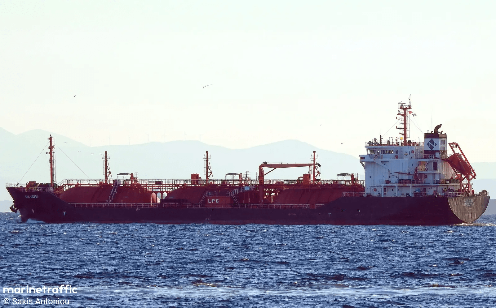 Vessel GAS LISBON attacked and damaged in Black Sea.