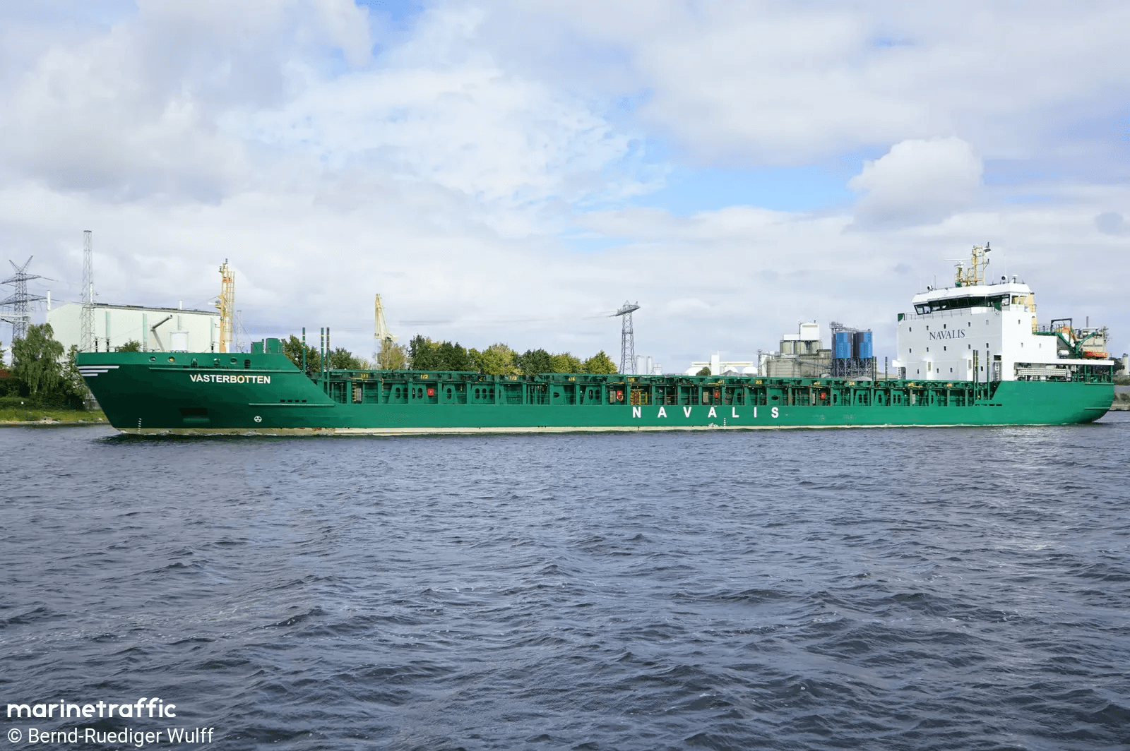 Navio VAESTERBOTTEN.