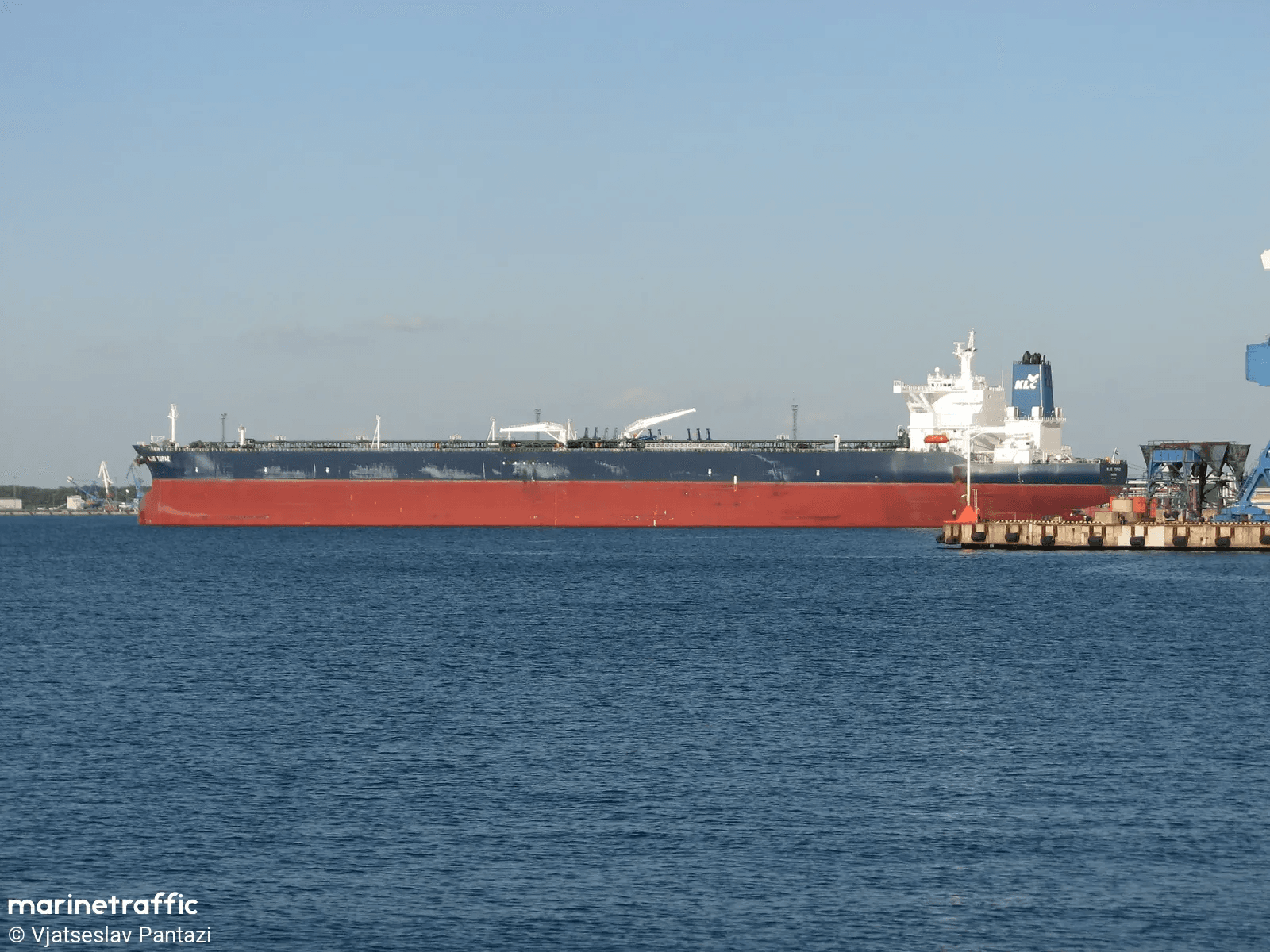 US retaliate to Iran's attack on WEDYAN and other two tankers in Strait of Hormuz.